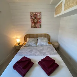 Appartement Duplex Climatise Le Trident, Les Saintes-Maries-de-la-Mer